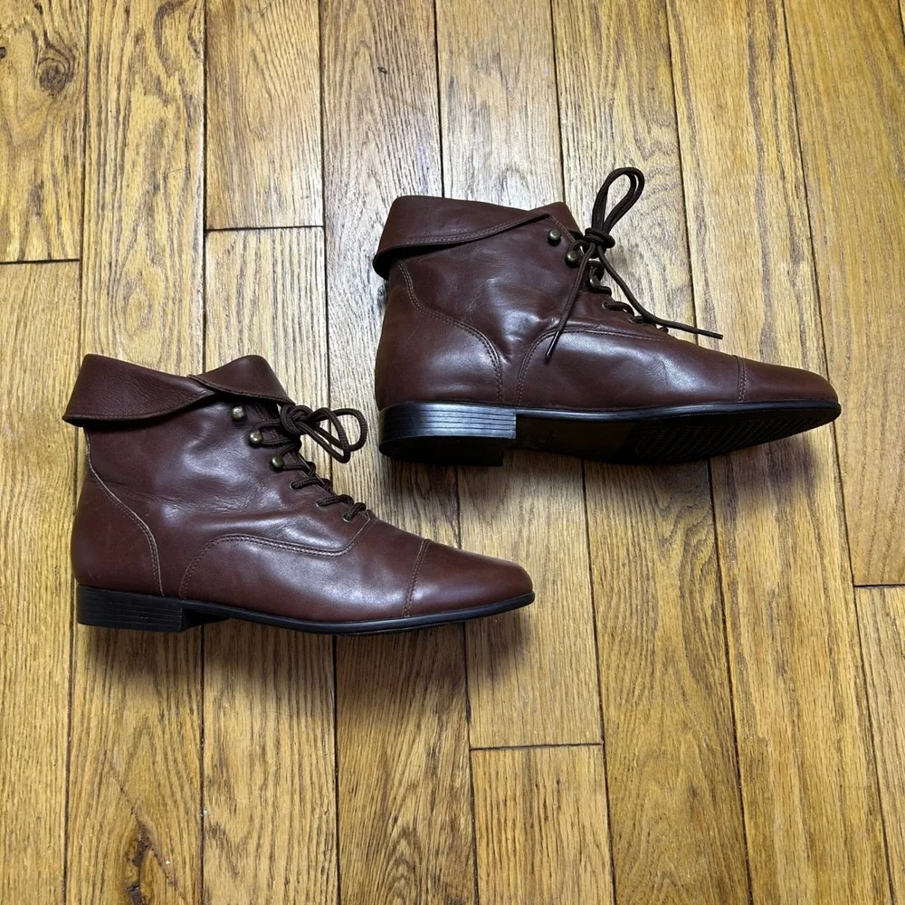 Mandy Vintage Brown Leather Lace Up Ankle Boots Cap Toe Fold Over Cuff 10W